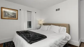 West Park/Esopus Victorian - 2 King and 1 Queen Bed - Image 5