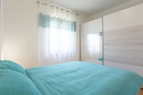 House Salvia - Image 4