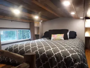 Big Porch Tiny House - Image 4