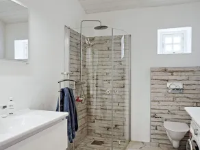 4 star holiday home in Katthammarsvik - Image 3