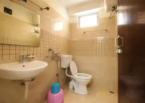 Hotel Park Palace - near Sea Beach - Image 5