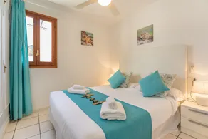 Light-Flooded “Apartment Delfín 3” with Pool, Terrace & WiFi; Parking Available in the Street - Image 4
