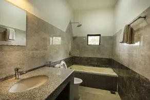 Hotel Parkside - Image 2