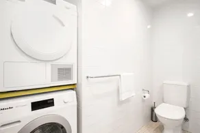 Coast on Colley 1BR Glenelg - Image 3