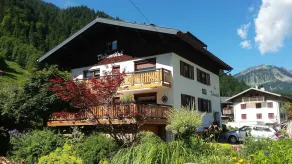 Double Room with Balcony - Haus Diedamsblick - Image 4