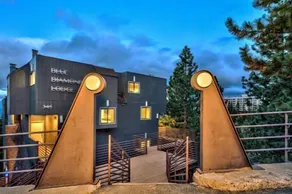 LUXE 15 Blue Diamond Lodge Lake Tahoe Hot Tub - Image 4