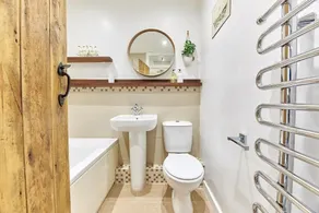 Host & Stay - Waterleap Cottage - Image 3