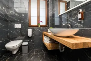 Superior Room (Room 3) - Plitvice Falls Cottage - Image 2