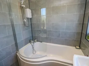 Camellia House - Image 3