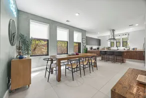 CASA GRANADA - 5 Bed 4 Bath + FirePit + Patio + Large Backyard + TV's - Image 5