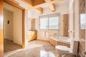 Country House 'White Pearl Apolakkia 2' with Shared Pool, Shared Terrace and Wi-Fi - Image 2