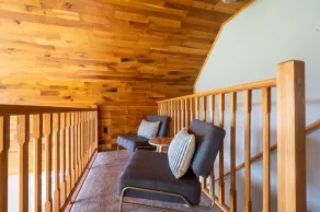 Lakefront Chalet - Pet Friendly No Fee - Image 2