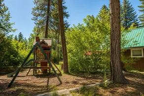 West Haus Escape 3 Bedroom Home by NW Comfy Cabins by RedAwning - Image 2