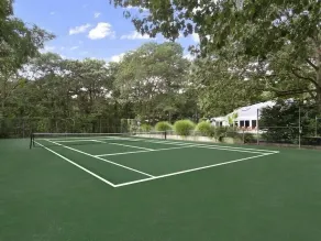 Hamptons Getaway med uppvärmd pool och Har Tru tennisbana, Familjevänlig - Image 2