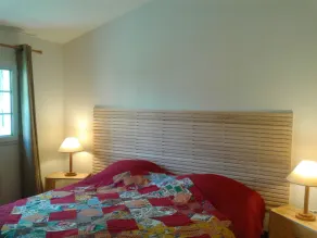 Dans belle propriété, joli gîte confortable, grande piscine, calme, Fontvieille - Image 4