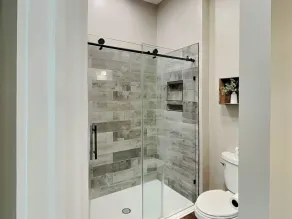 Center Stage - Image 3
