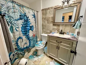 OceanView Oasis - Relax with Hot Tub, Breakfast, Fire Pit & Putting Green! - Image 3