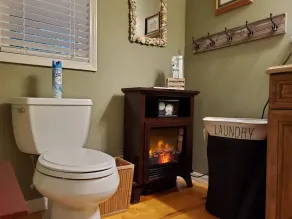 Farmhouse Cabin In The Country - Image 3
