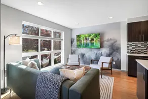 Stylish 3BR Townhouse Just Minutes from Downtown! - Image 5