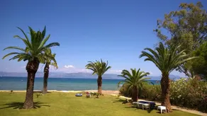 Apartment with excellent sea view beside the beach - Image 5