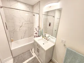 NEW Modern & Luxe 5BDR House. Sleep 14. Downtown 5min away - Image 5