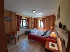 Panoramic and bright two-room apartment - Image 5