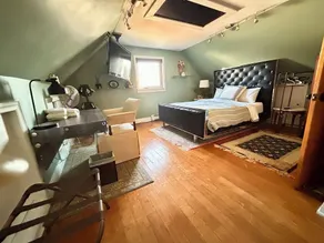 C'est un loft au deuxième étage - Image 5