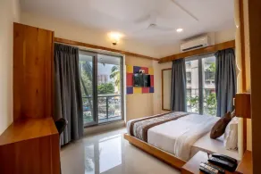 2 bedroom service apartment near Mumbai Airport - Image 3