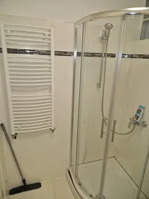 Beautiful studio apartment only 20 minutes from the center of Munich - Image 5