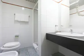 Hotel with swimming-pool in Arborea just 600 meters from the sea - Image 5