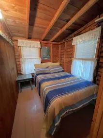 Small Cottage just steps away from Sebago Lake - Image 5