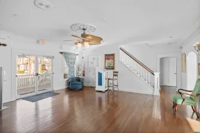 TAVERN ON THE BAY HOTEL- Albert Anastasia Suite - Image 4