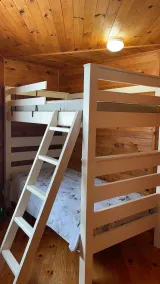 Wooden Waterfront Cottage in Kingston - (Pet-Friendly!) - Image 5