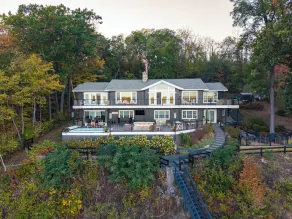 Secluded Lakefront Home! Newly Renovated - Premium Amenities - Top Location - Image 4