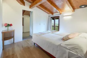 Appartement mansardé \"Papavero\" avec balcon, vue sur les montagnes et Wi-Fi - Image 4