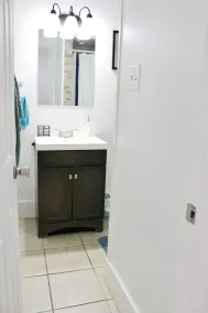 Das „Fun House“! Mit Master-Suite und offenen Gemeinschaftsbereichen, 4 Schlafzimmer/2 Bäder - Image 3