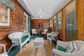 MUST SEE! COZY LOG CABIN WITH SAUNA & HOT TUB! - Image 2
