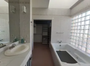 3br, 3ba gated communauté w / plage privée - Image 2