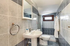 Villa Katerina - 4 Bed Villa, Private Pool, Great Location! - Image 2