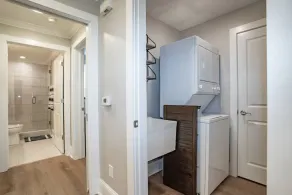 Great Views, Great Location, Near Ritz, No Stairs - Image 4