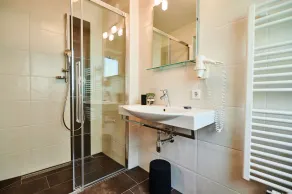 EVI APARTMENTS - Louise - Image 3