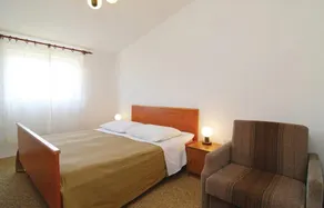 Atemberaubende Wohnung in Jadrtovac - Image 3