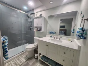 Studio Sea- studio with queen bed, living room, fully stocked kitchen& full bath - Image 3