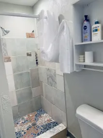 Quite neighborhood, Free Parking, Super Wi-Fi, Private Guest House - Image 4