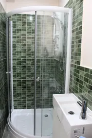 Well Furnishd Luxury Flat centrum - Image 3
