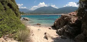 Private villa with swimming pool and jacuzzi overlooking the Gulf of Valinco - Image 4