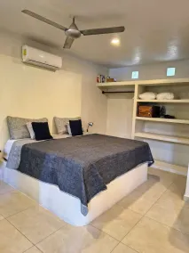 Hotel & Suites Oasis Bacalar \"Suite Mono\" - Image 4