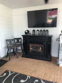Cozy, country living with plenty of privacy and fun things to do! - Image 2