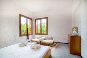 Private Greek Villa Surrounded by Amazing Landscape And Profound History - Image 3