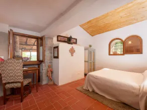 Smuk  feriebolig for 11 gæster med WIFI, privat pool, TV, terrasse og kæledyr tilladt - Image 3